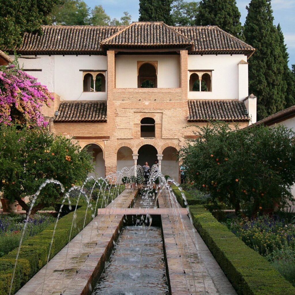 courtyard in the generalife gardens