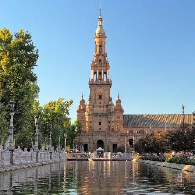 Where to Stay in Seville (Best Neighborhoods & Map included)