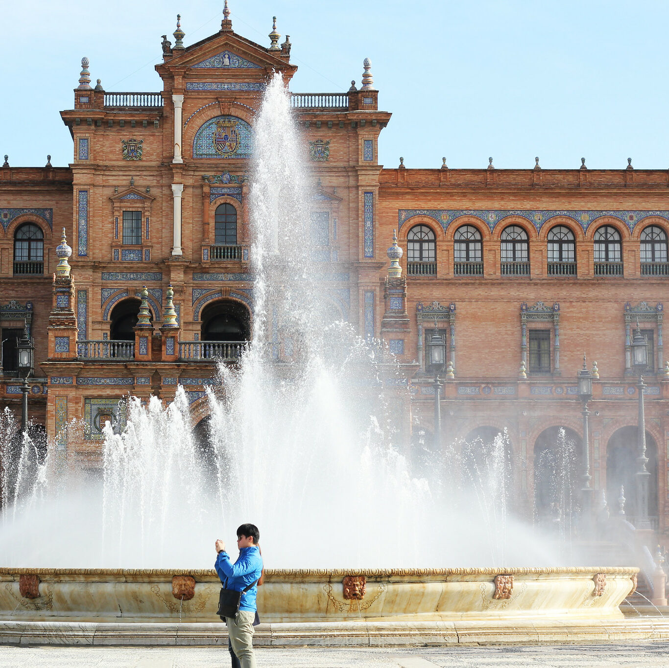 Seville or Barcelona – Which City Should You Visit?