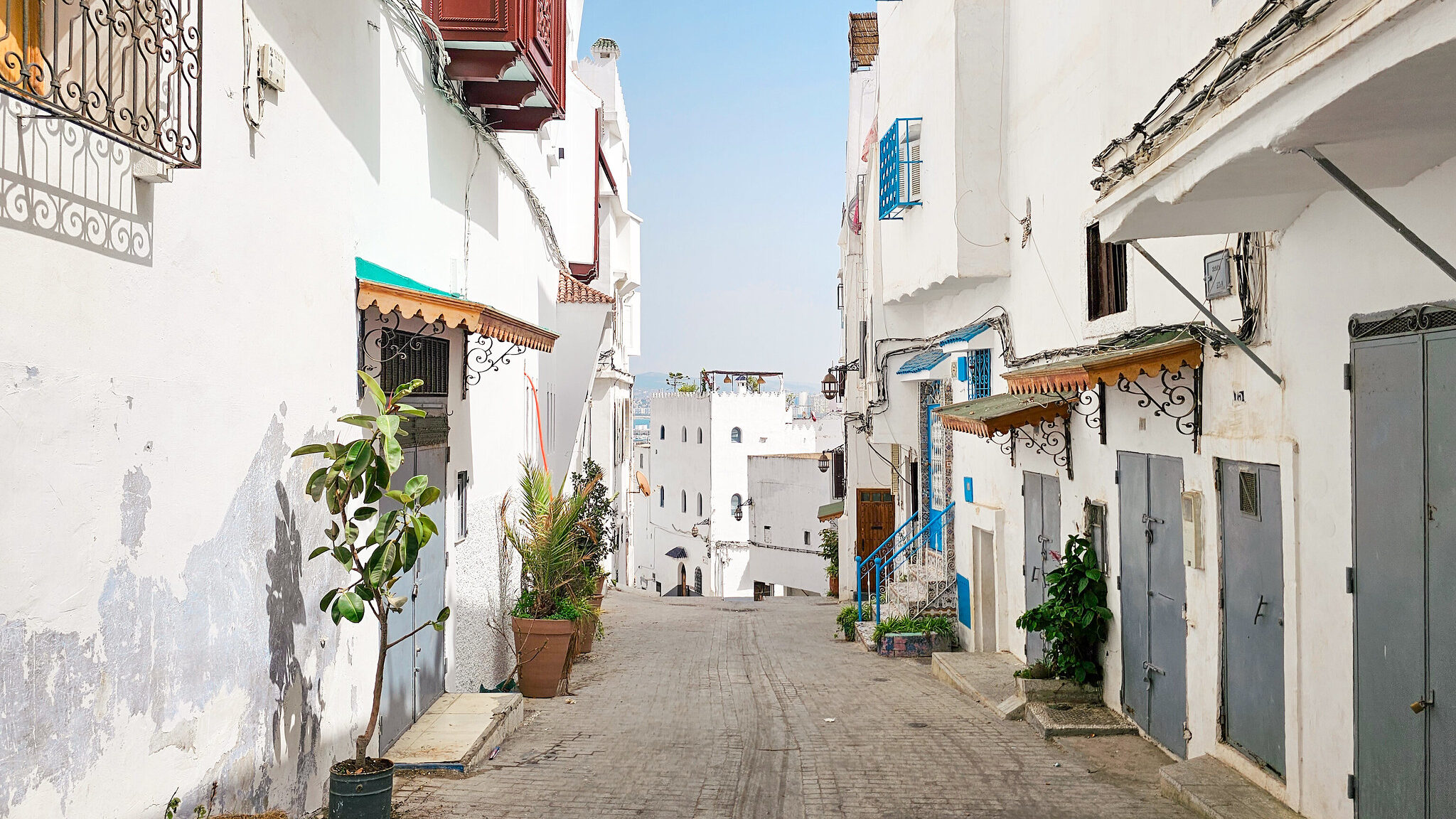 Marbella to Morocco Day Trip, the streets of Tangier